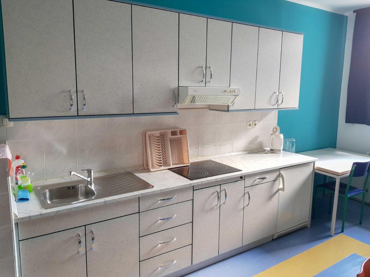 Dijaski Dom Bezigrad Ljubljana Hostel Buitenkant foto